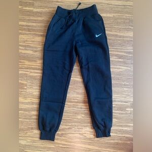 Nike women’s black joggers.